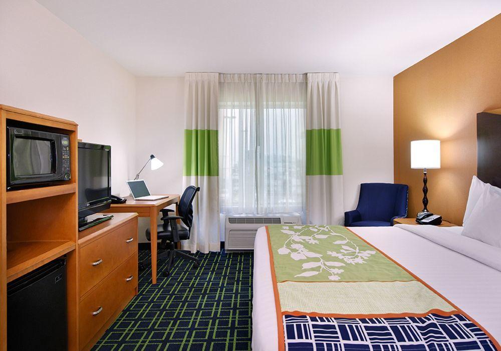 Fairfield Inn And Suites By Marriott Conway Quarto foto